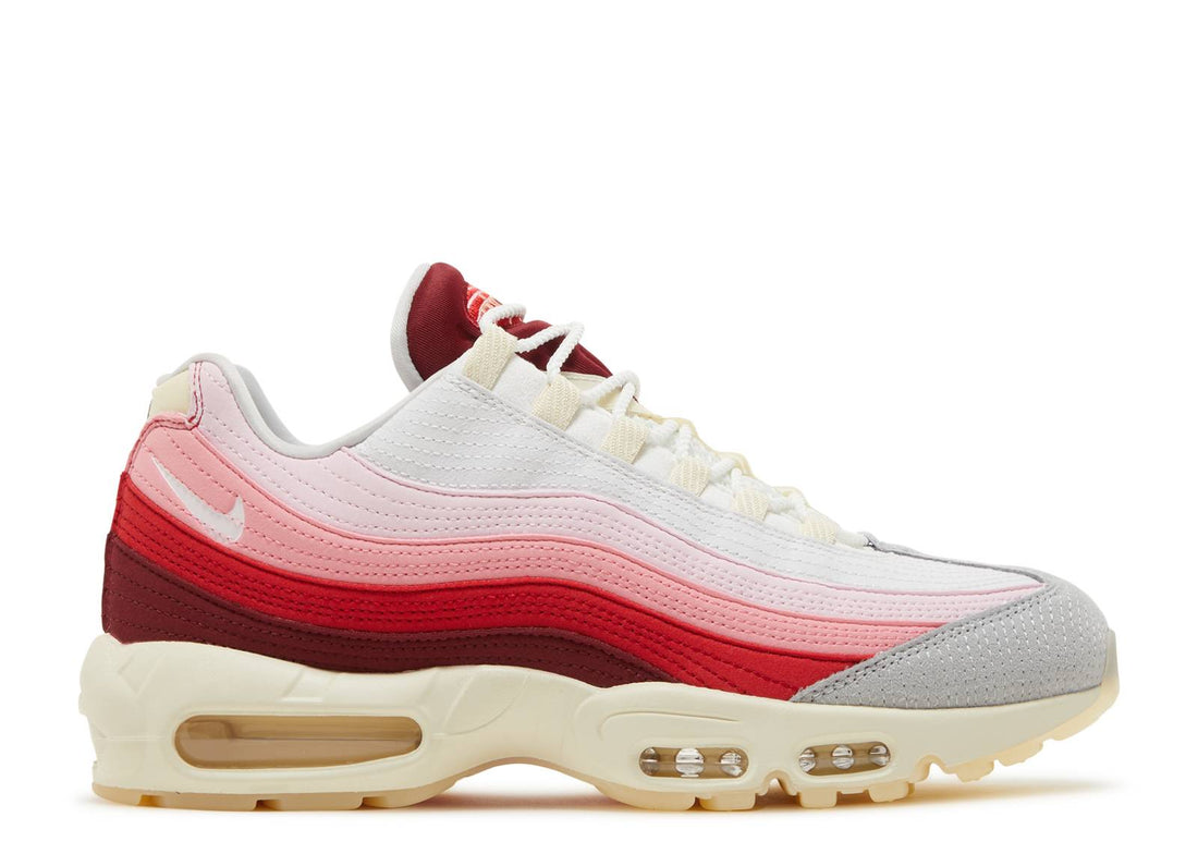 NIKE AIR MAX 95 &