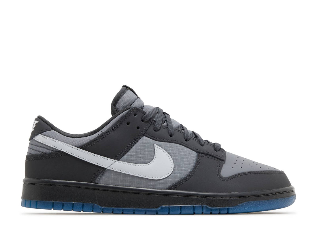 NIKE DUNK LOW &