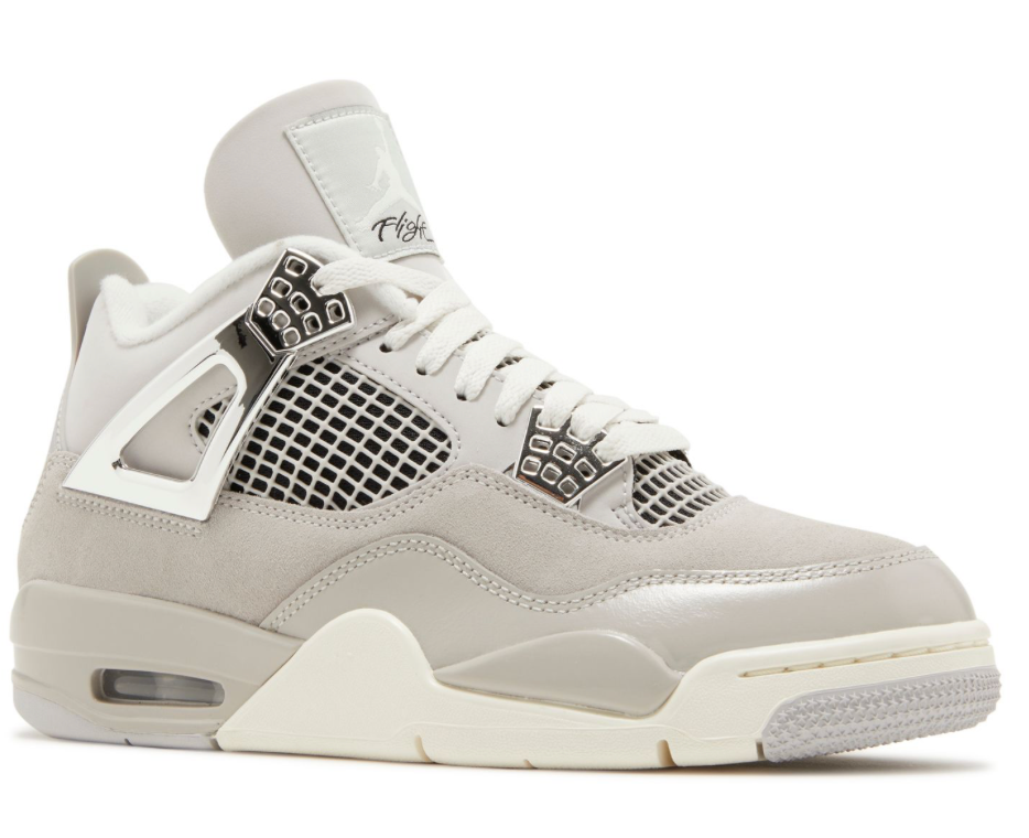 AIR JORDAN 4 RETRO &